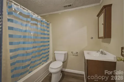2566 Andrews Circle Lenoir NC 28645