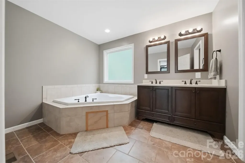 4065 Deal Mill Road Granite Falls NC 28630