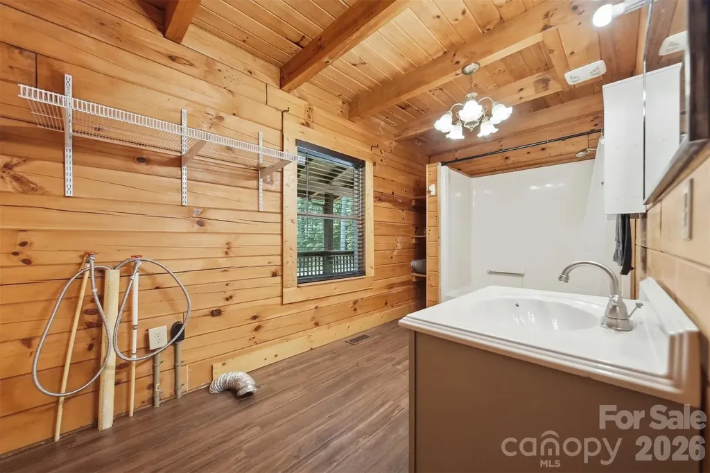 4065 Deal Mill Road Granite Falls NC 28630