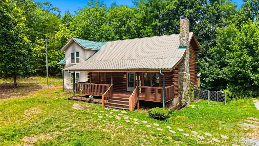 4065 Deal Mill Road Granite Falls NC 28630