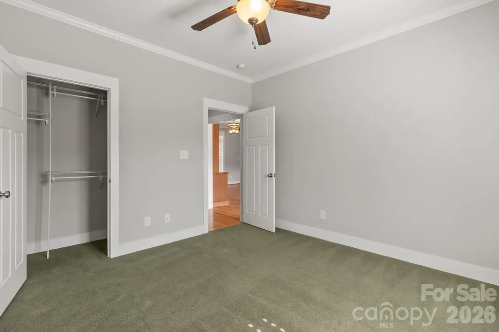 2411 Carriage Lane Lincolnton NC 28092