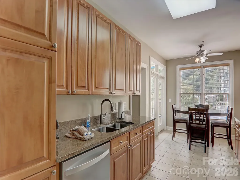 103 Glenview Lane Maggie Valley NC 28751