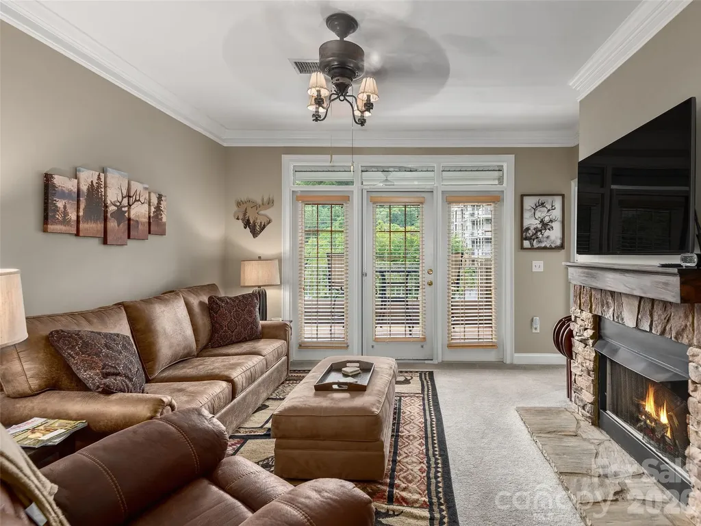 103 Glenview Lane Maggie Valley NC 28751