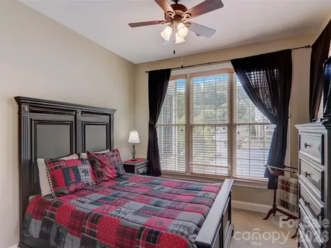 103 Glenview Lane Maggie Valley NC 28751