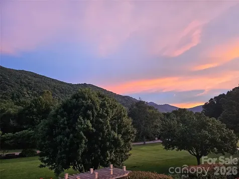 103 Glenview Lane Maggie Valley NC 28751