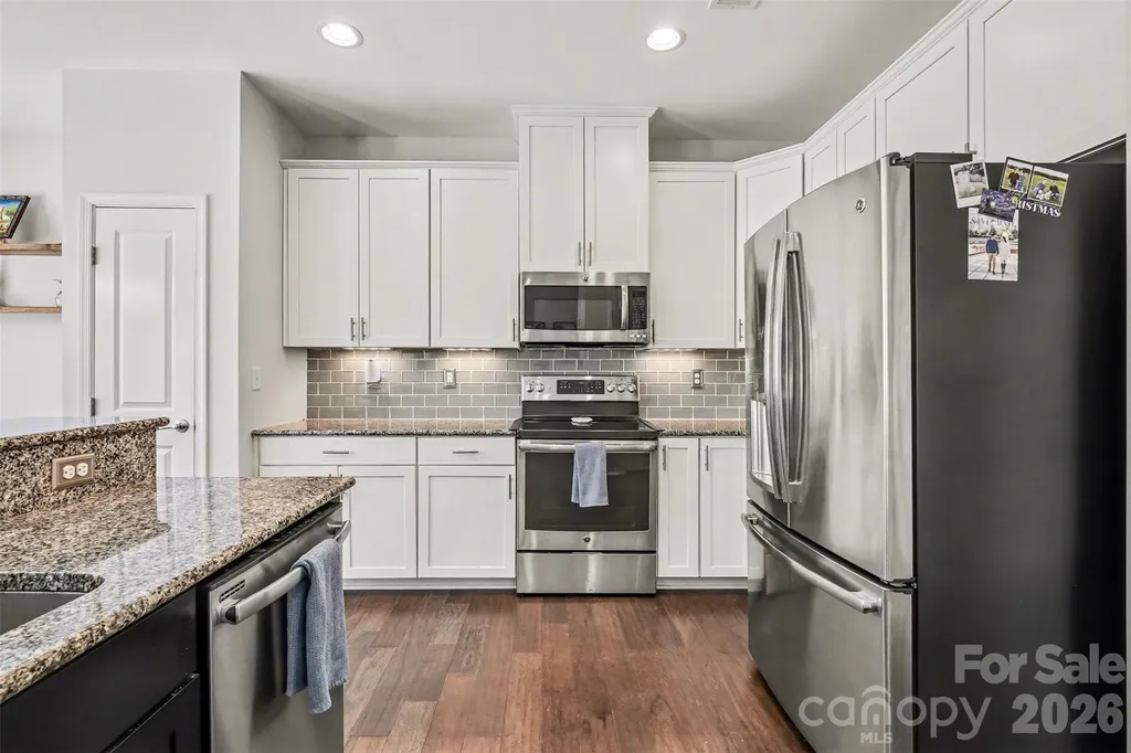 2459 Alyssa Lane Charlotte NC 28208