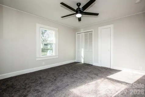 107 Rose Street Mount Holly NC 28120