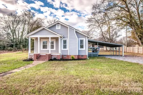 107 Rose Street Mount Holly NC 28120
