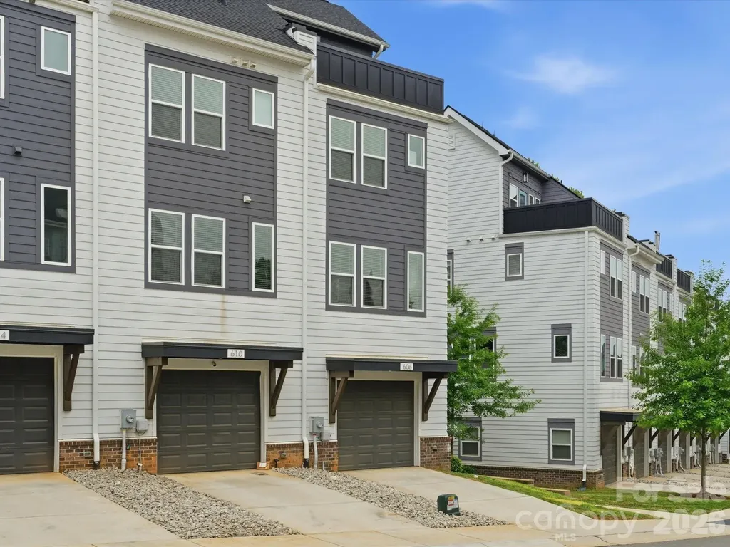 606 West End Drive Charlotte NC 28208