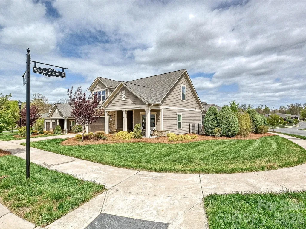2202 Lincolnshire Lane Wesley Chapel NC 28173