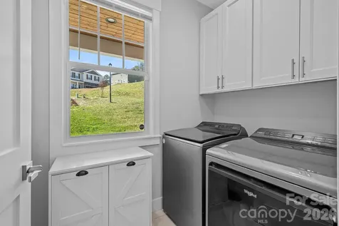154 Amblers Knoll Road Weaverville NC 28787