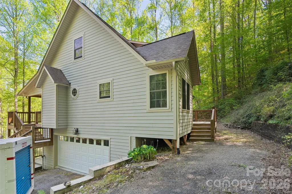 93 Streamside Drive Waynesville NC 28785