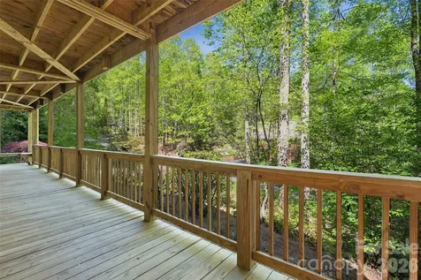 93 Streamside Drive Waynesville NC 28785