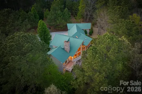 2224 W Paradise Harbor Drive Connelly Springs NC 28612