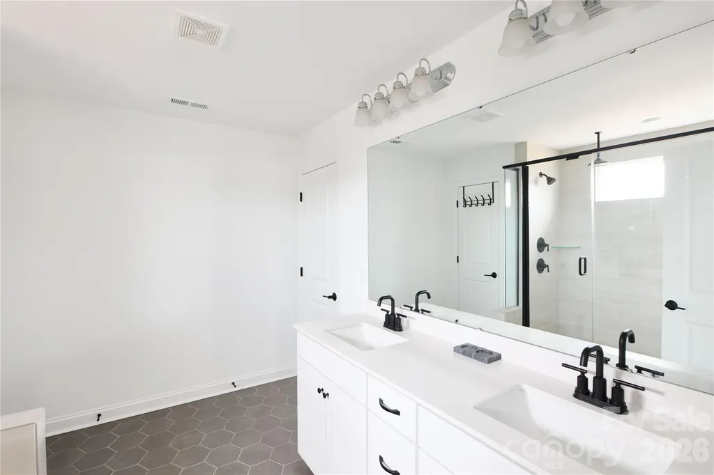 14125 Glaswick Drive Charlotte NC 28278