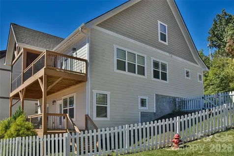 3 Leeds Lane Black Mountain NC 28711