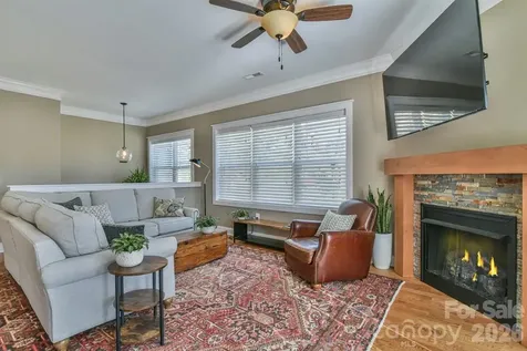 3 Leeds Lane Black Mountain NC 28711