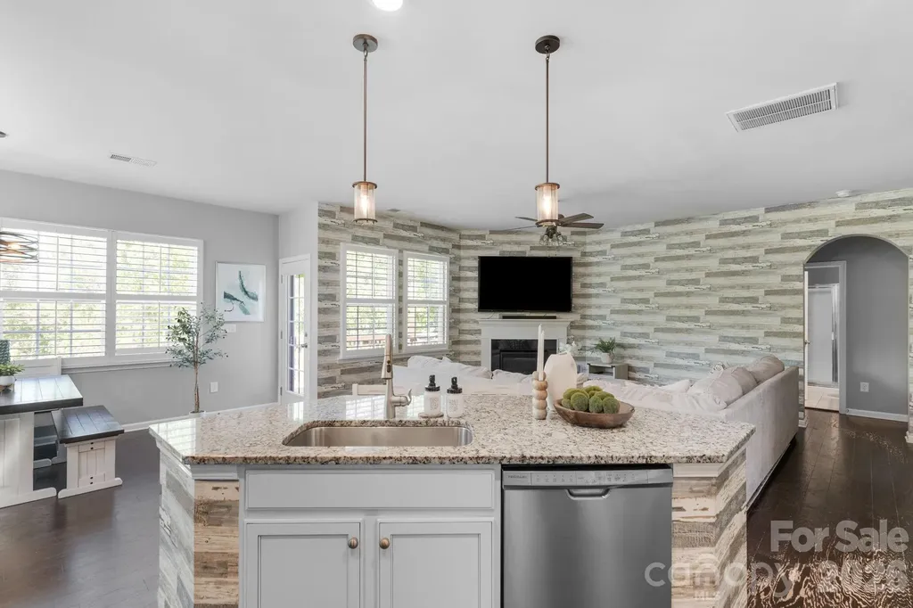 5000 Lily Pond Circle Waxhaw NC 28173