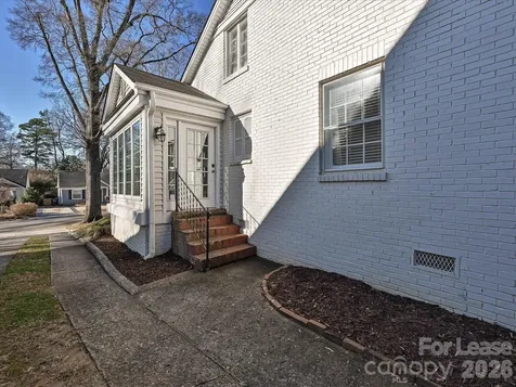 2331 Chesterfield Avenue Charlotte NC 28205