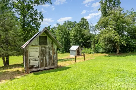 1164 Bradford Mountain Road Lenoir NC 28645