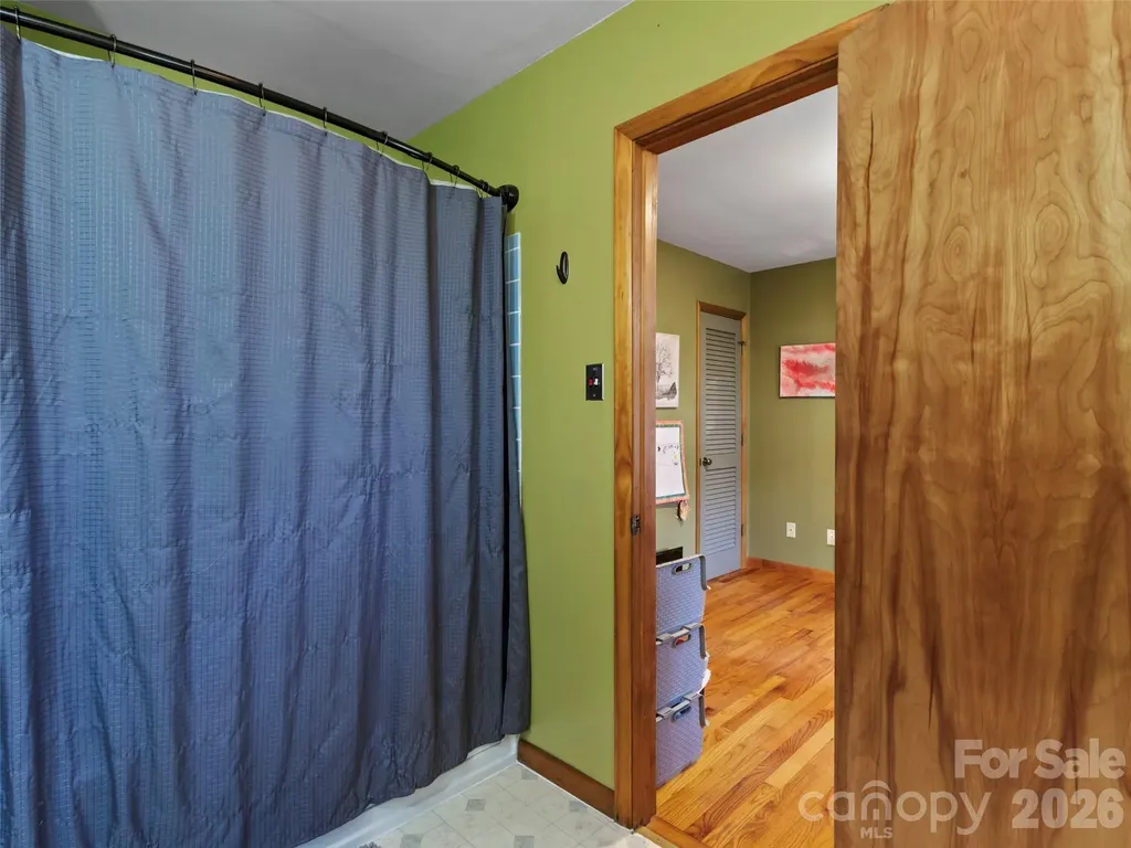 183 Stoney Fork Road Barnardsville NC 28709