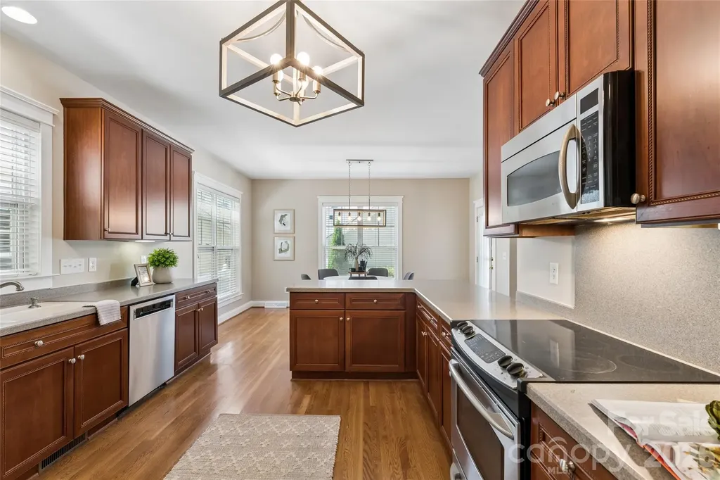 10208 Tolleson Avenue Charlotte NC 28277