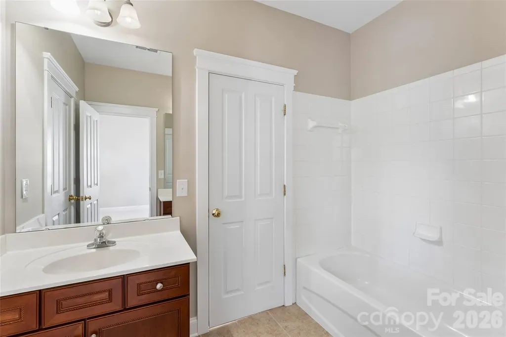 10208 Tolleson Avenue Charlotte NC 28277