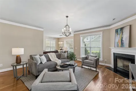 10208 Tolleson Avenue Charlotte NC 28277