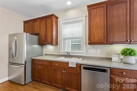10208 Tolleson Avenue Charlotte NC 28277