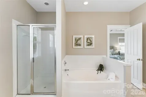 10208 Tolleson Avenue Charlotte NC 28277