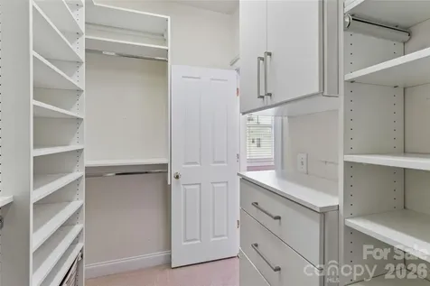 10208 Tolleson Avenue Charlotte NC 28277