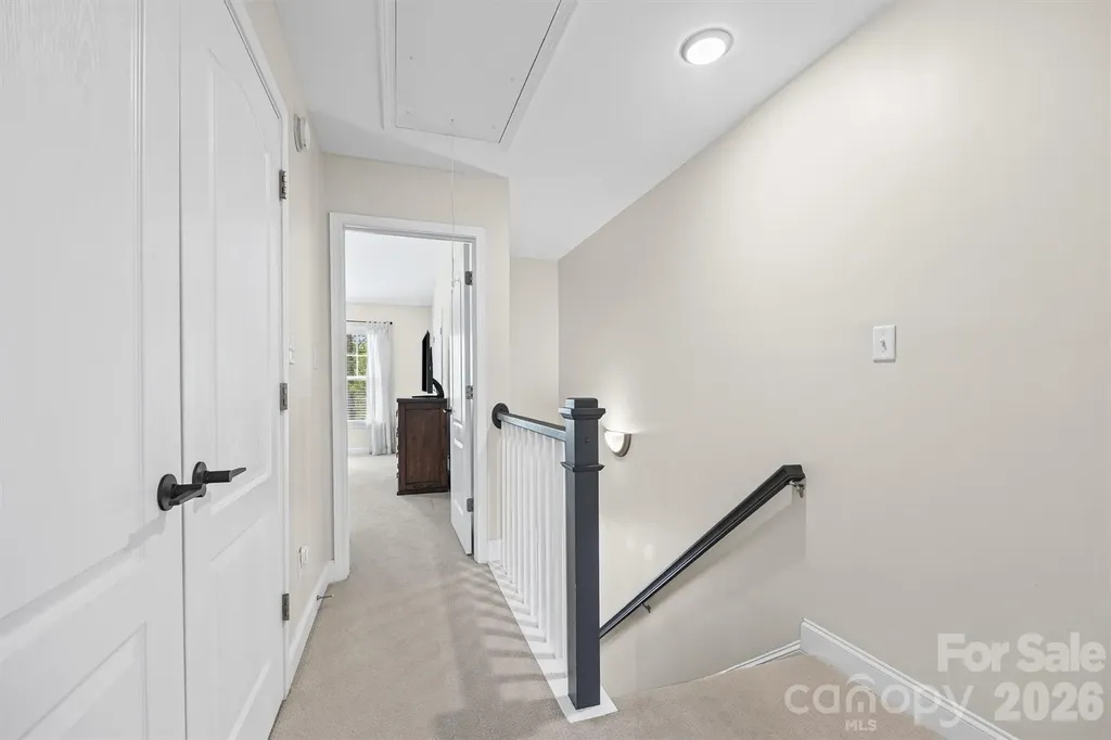 233 Hurston Circle Charlotte NC 28208