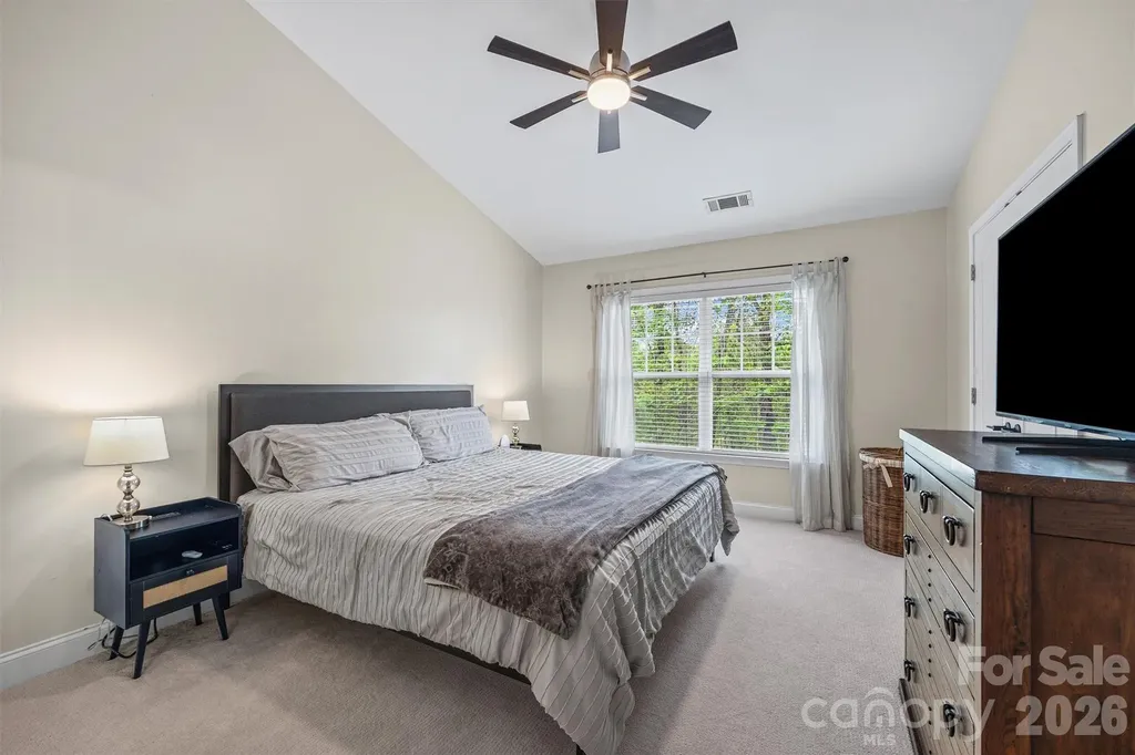 233 Hurston Circle Charlotte NC 28208