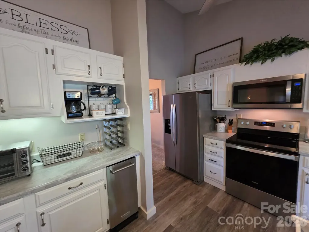 283 Tinequa Drive Brevard NC 28712