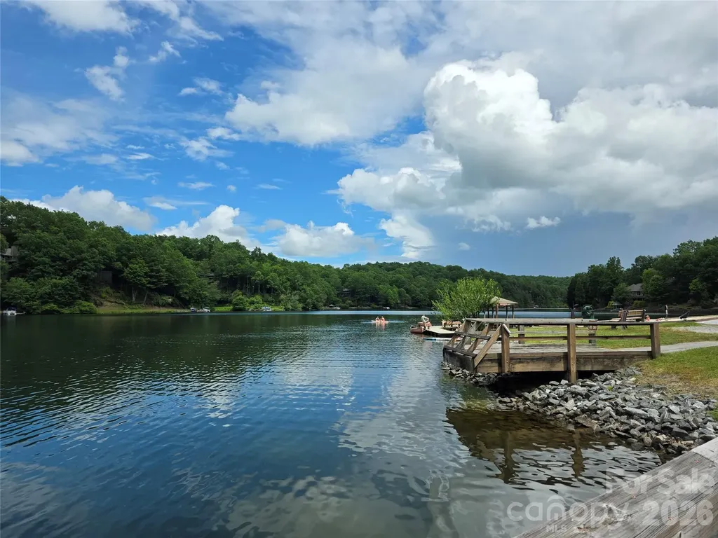 283 Tinequa Drive Brevard NC 28712