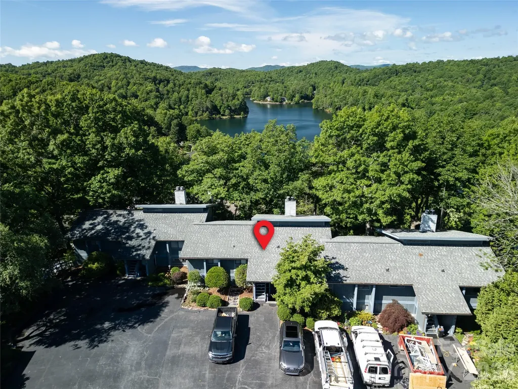 283 Tinequa Drive Brevard NC 28712