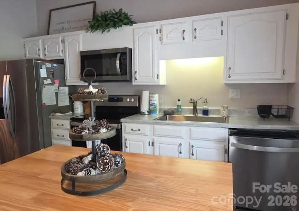 283 Tinequa Drive Brevard NC 28712