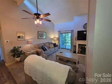 283 Tinequa Drive Brevard NC 28712