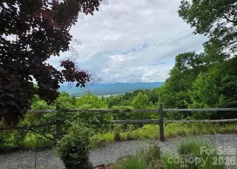 283 Tinequa Drive Brevard NC 28712