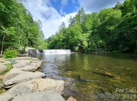 283 Tinequa Drive Brevard NC 28712