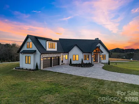 133 Golden Pasture Drive Fletcher NC 28732