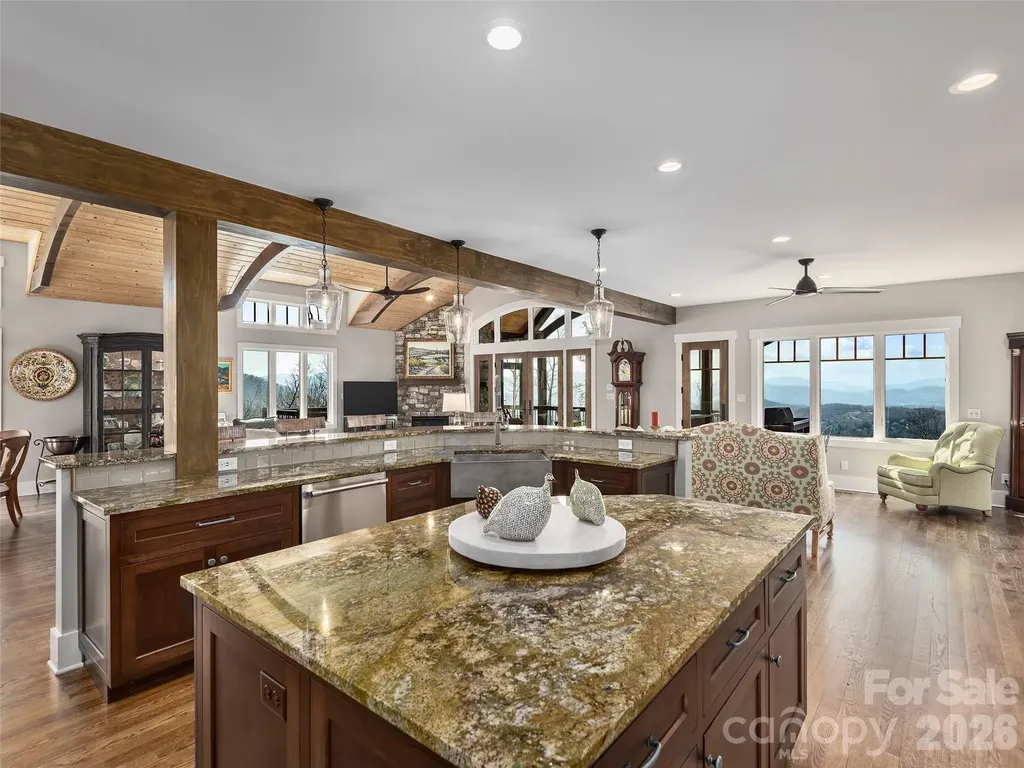 31 Wonderland Ridge Lane Fairview NC 28730