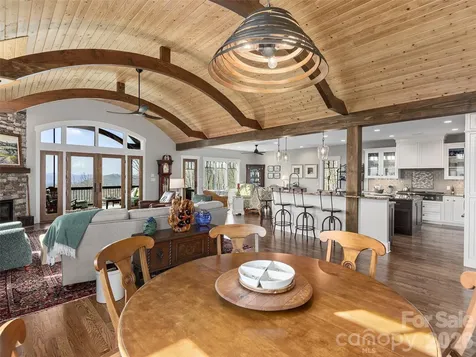 31 Wonderland Ridge Lane Fairview NC 28730