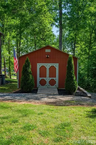 623 Normandy Road Mooresville NC 28117
