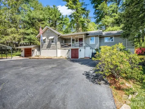 110 Chariton Avenue Hendersonville NC 28739