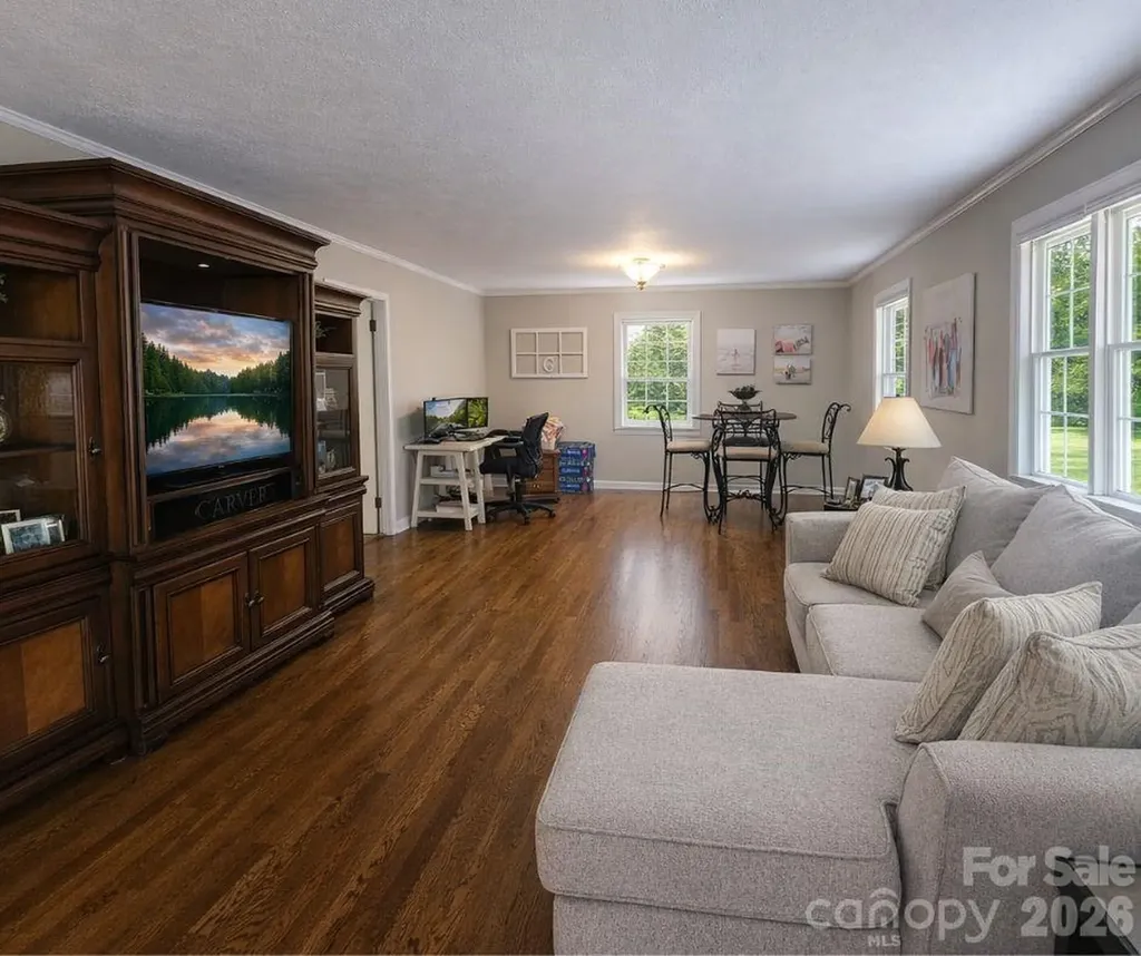 216 Delview Drive Cherryville NC 28021