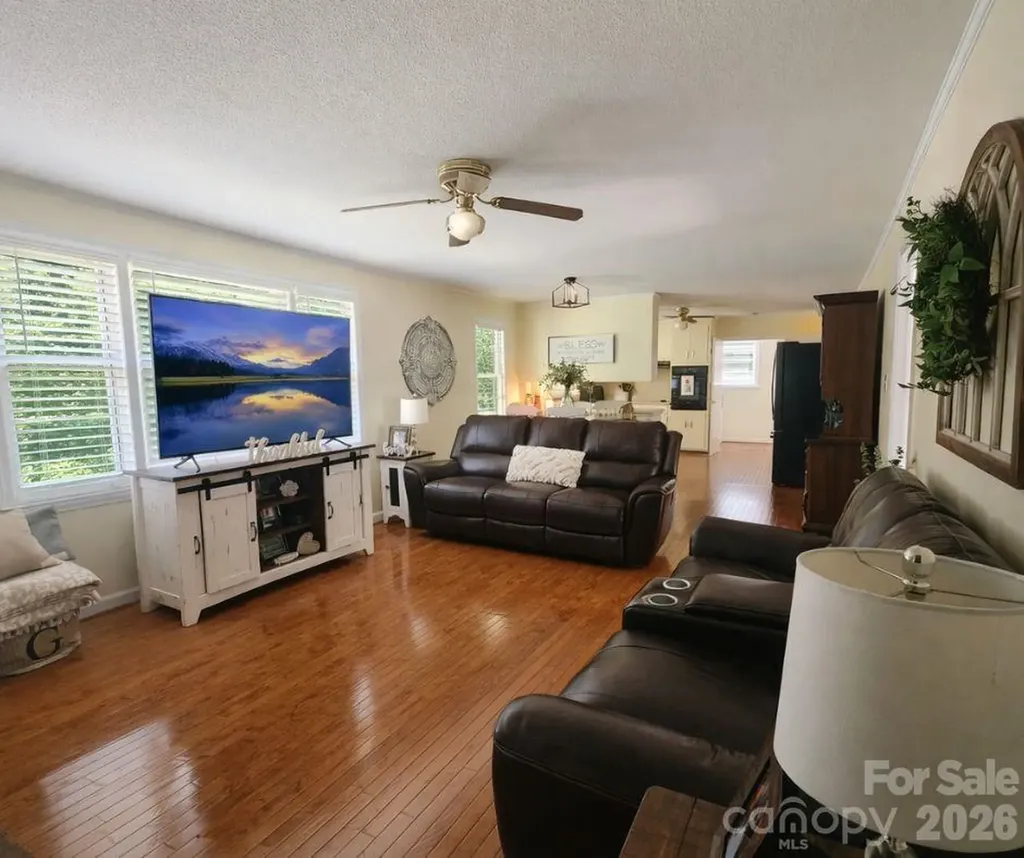 216 Delview Drive Cherryville NC 28021