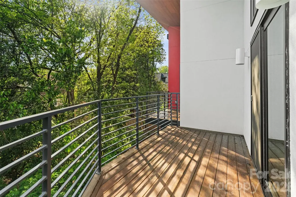 2716 N Davidson Street Charlotte NC 28205