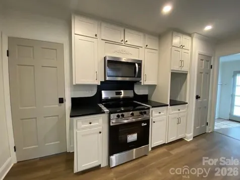 640 Edgewood Drive Wilkesboro NC 28697