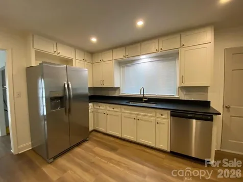 640 Edgewood Drive Wilkesboro NC 28697